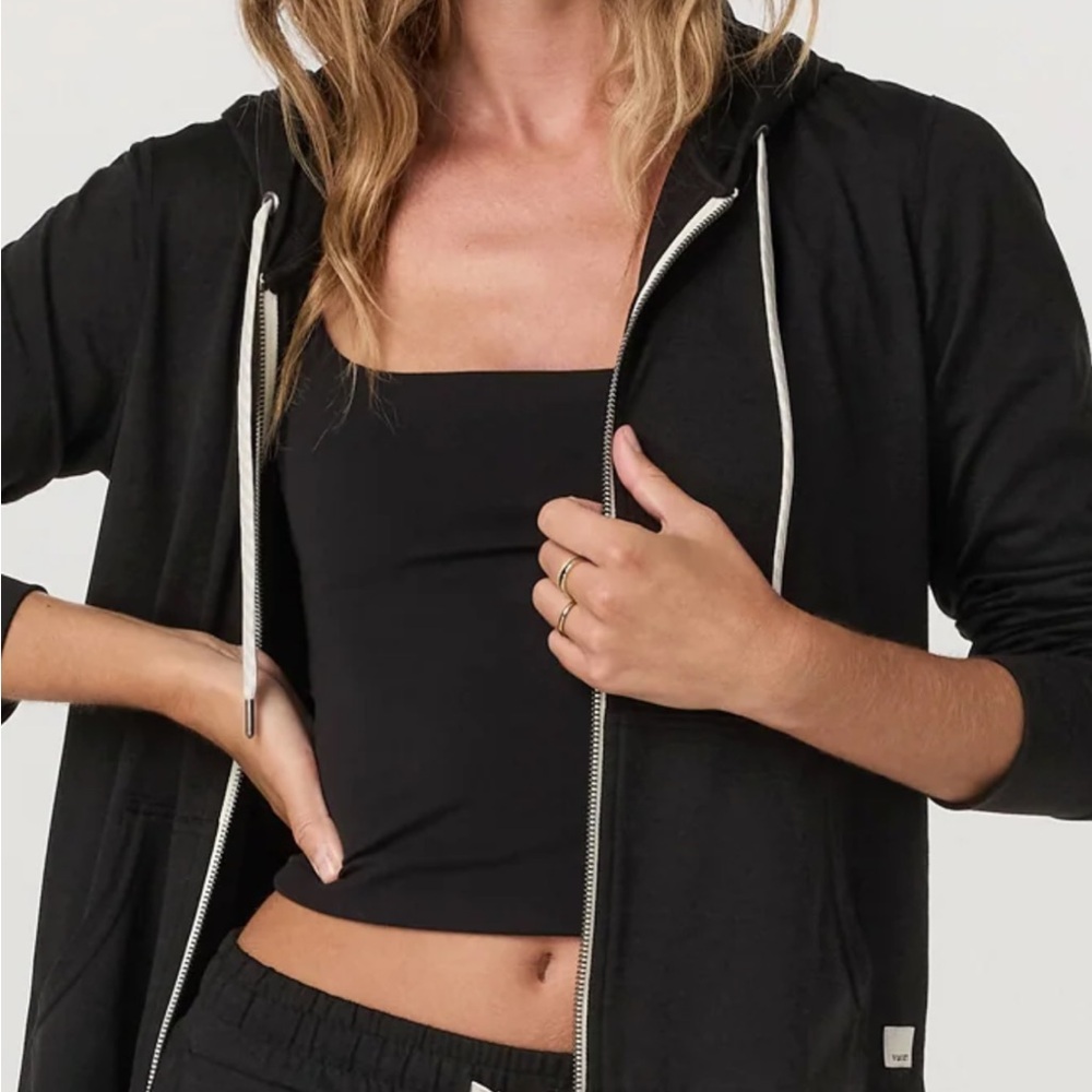 Vuori Performance Zip Up Black Hoodie - Picture 2 of 8